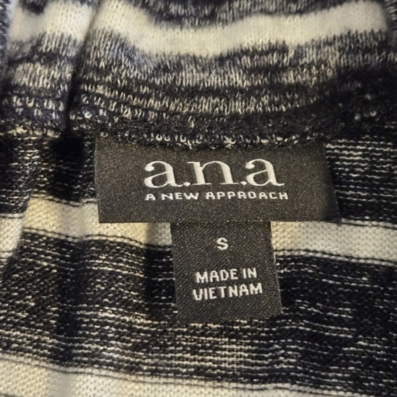 a.n.a.A New Approach Women's Dark Heather Gray Striped Cowl Neck Long Sleeve  Sm - Picture 5 of 10